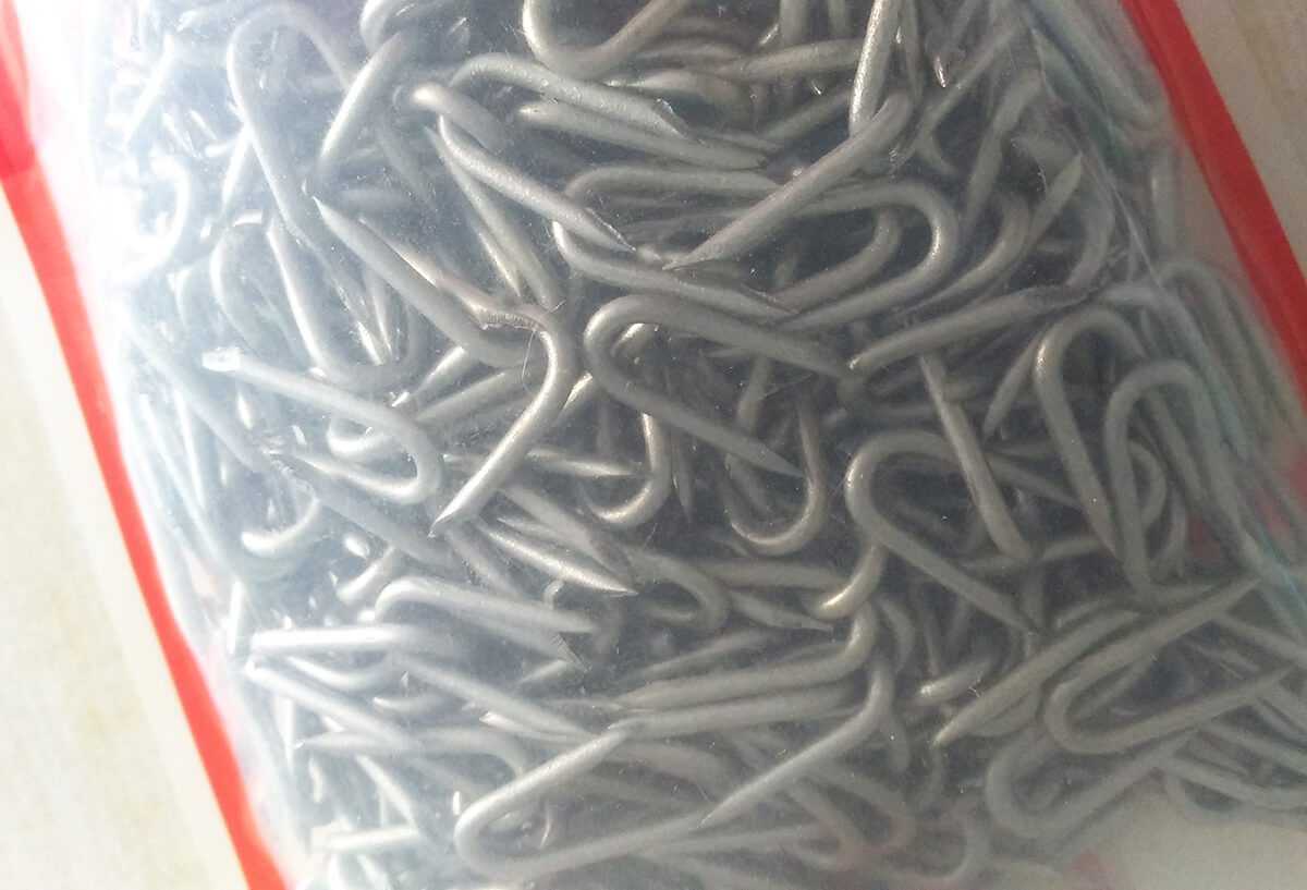 Verzinkte Heftklammern